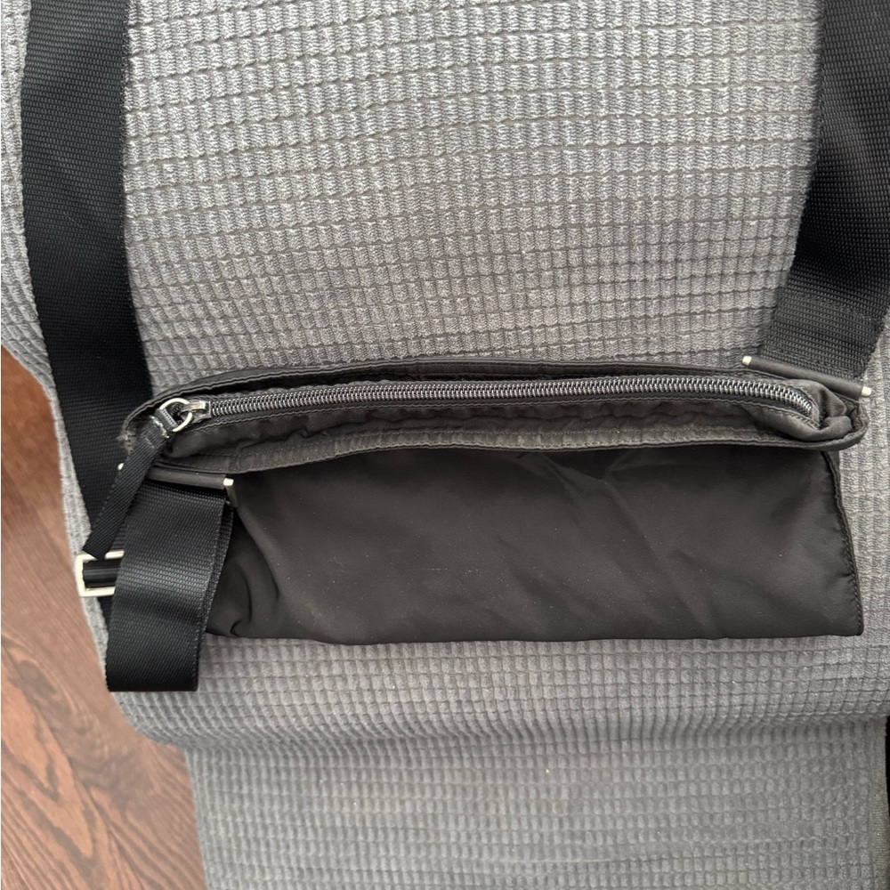 Authentic Vintage Prada Tessuto Nylon Crossbody Bag Black Y2K – Made in Italy - Picture 8 of 10
